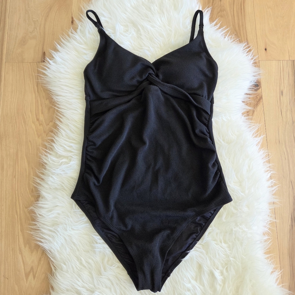 NWT Old Navy Twist Front Nursing Swimsuit - Picture 2 of 10
